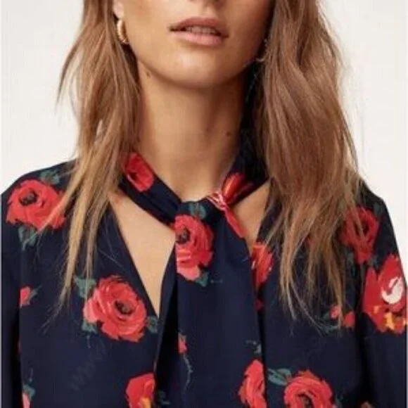 Aritzia Babaton Lucas Floral  Print Blouse With Neck Ties Size XS - Picture 3 of 9